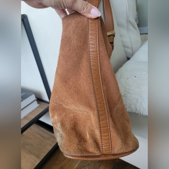 🌿 Michael Kors Cognac Reversible Pebble Leather/suade bag with pouch - Picture 9 of 15